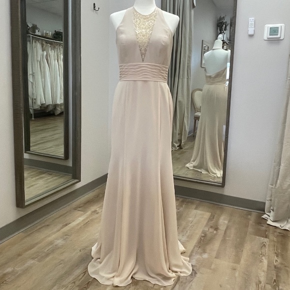 Jasmine Bridesmaid/Formal Gown - Picture 3 of 3